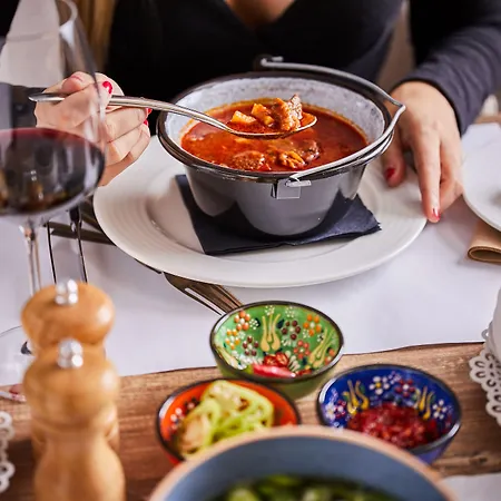 The Unforgettable - Tiliana By Homoky & 4* Budapest