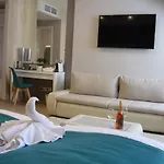 The Unforgettable - Tiliana By Homoky & 4*