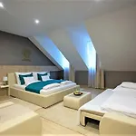 The Unforgettable - Tiliana By Homoky & Hotel Budapest